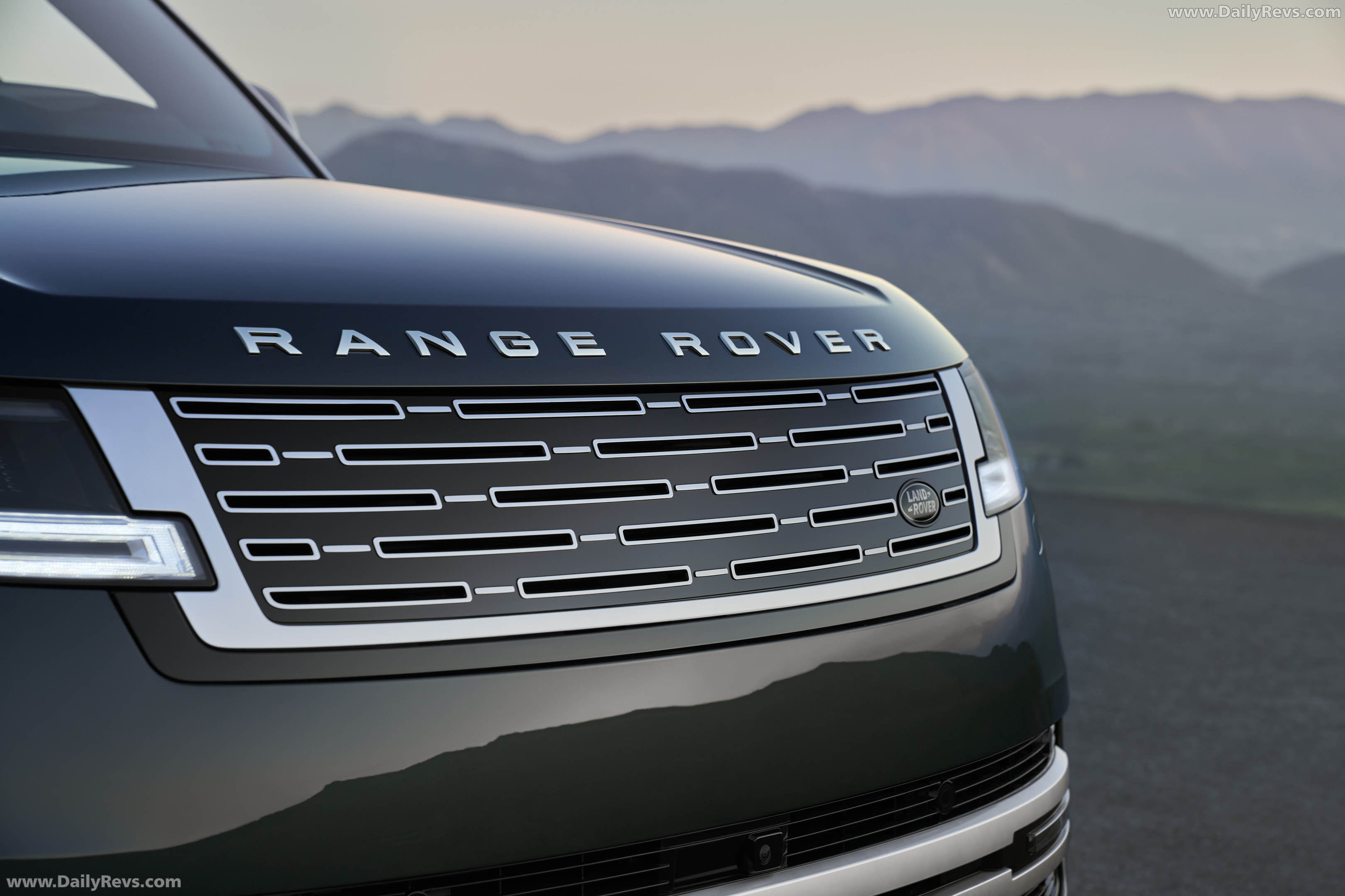 2027 Land Rover Range Rover Electric Exterior